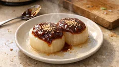 出汁がしみるふろふき大根—米粒で下ゆで、田楽味噌はレンジで手早く