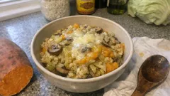 カレー麹×もち麦で失敗しにくい、野菜たっぷりチーズリゾット（フライパン1つ）