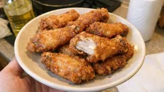 漬けて揚げるだけ、手羽中の醤油おつまみ唐揚げ—冷めてもカリッ