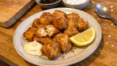 余った高野豆腐がナゲット風に変身：焼肉のたれで下味ラクラク、外カリッ中ふんわり