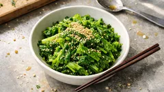 ポン酢とすりごまだけで味が決まる、ワサビ菜のさっぱり胡麻和え