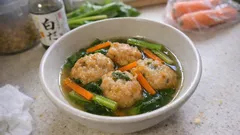 白だしで味が決まる「がんもどきと小松菜の煮物」—だしがじゅわっと染みる