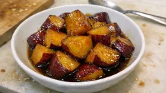 みりんと醤油で照りつや—ほっくり「さつま芋の甘から煮」、冷めてもおいしい作り置き