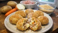 炊飯器で一気に作る、揚げない「なんちゃってコロッケ」—パン粉は炒ってサクッと